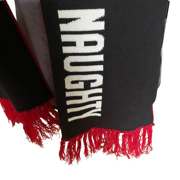 Naughty and Nice Reversible Scarf w/Matching‎ Dog Collar NWOT - Picture 5 of 5